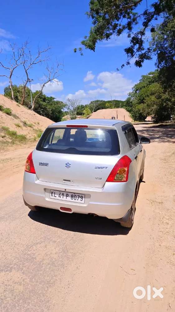 Maruti Suzuki Swift 210 Year Petrol