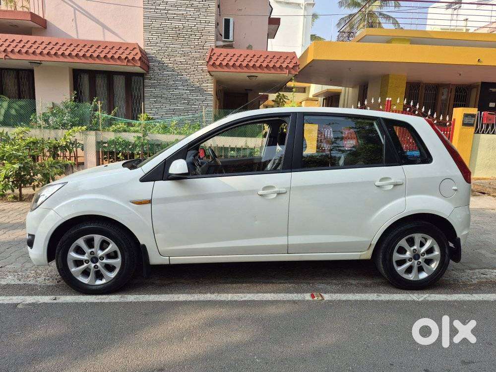 Ford Figo 2010-2012 Diesel Titanium, 2012, Diesel