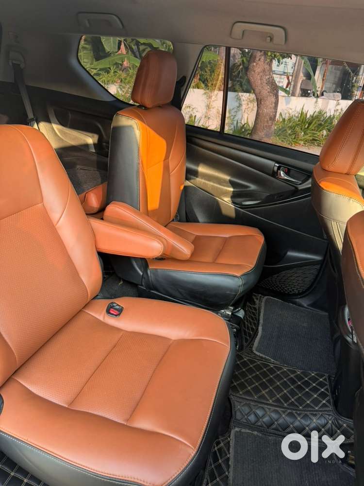 Toyota Innova Crysta 2.8gx Automatic