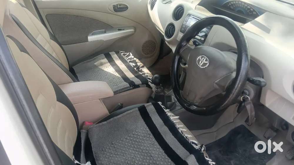 Toyota Etios Liva 2014 Diesel 245000 Km Driven