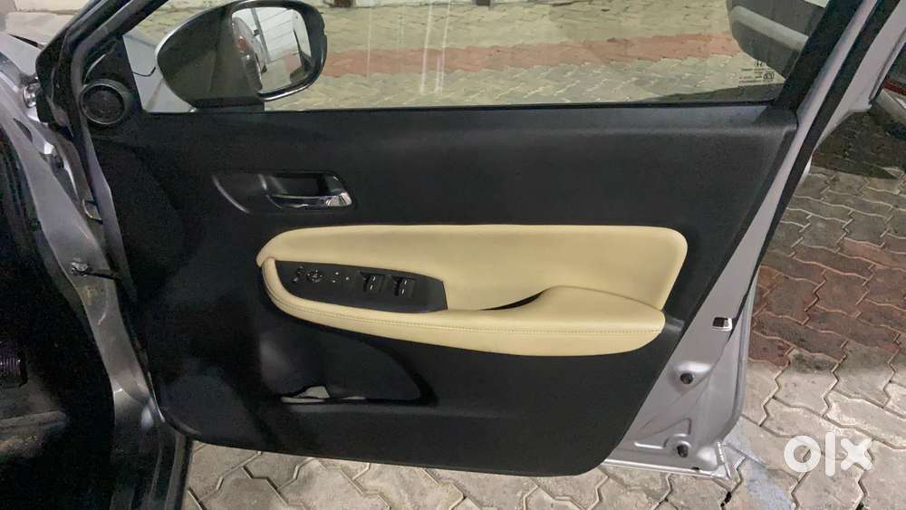 Honda City 1.5 Zx I-vtec Mt, 2022, Petrol