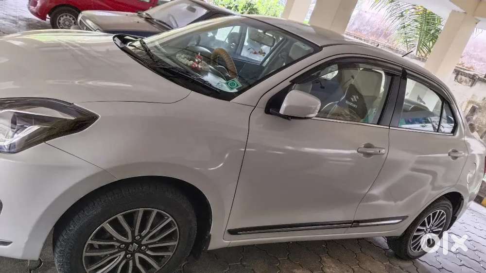 Maruti Suzuki Dzire 2017 Petrol 35000 Km Driven