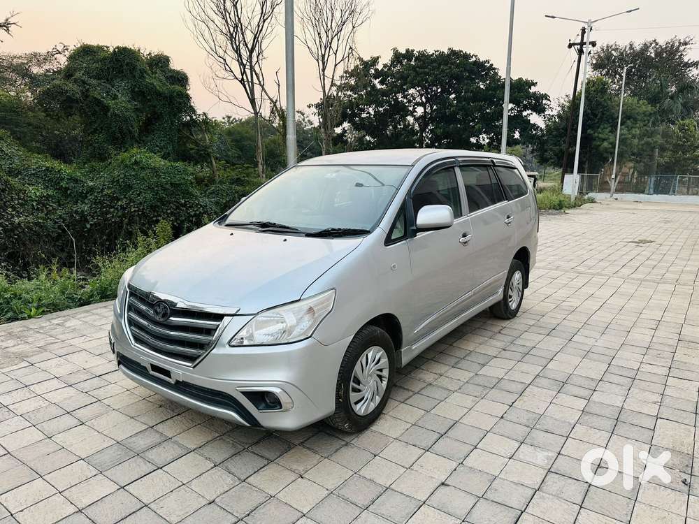 Toyota Innova 2009-2011 2.5 Ev Ms 8 Str Bsiv, 2015, Diesel