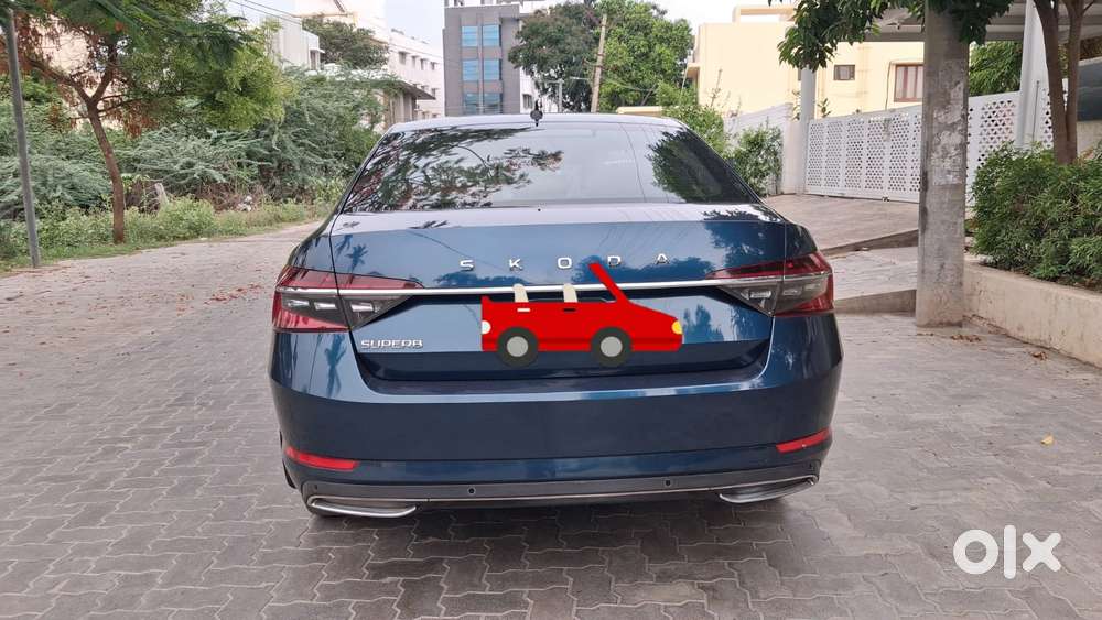 Skoda Superb 2.0 L&k Tsi At, 2022, Petrol