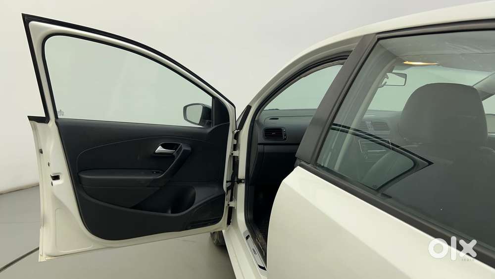 Volkswagen Ameo 1.0 Mpi Comfortline, 2018, Petrol