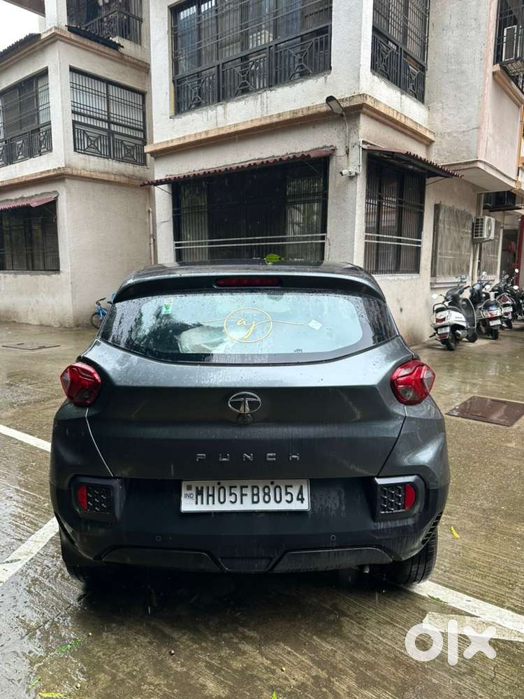 2023 Tata Punch Petrol Manual