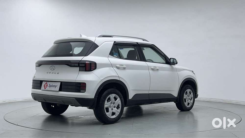 Hyundai Venue Sx, 2023, Petrol