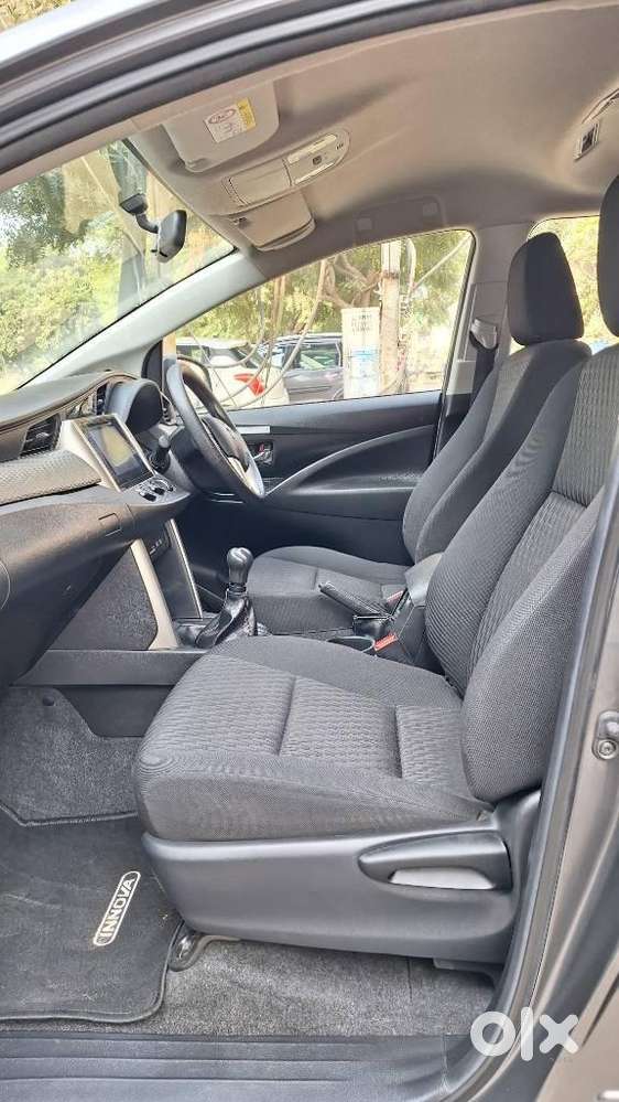 Toyota Innova Crysta [2020-ongoing] 2.4 Gx 7 Str, 2020, Diesel