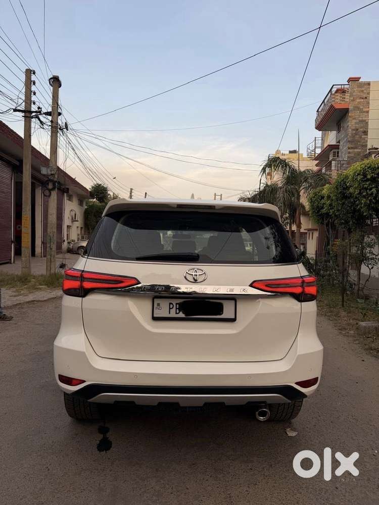 Toyota Fortuner 3.0 4x2 Automatic, 2022, Diesel