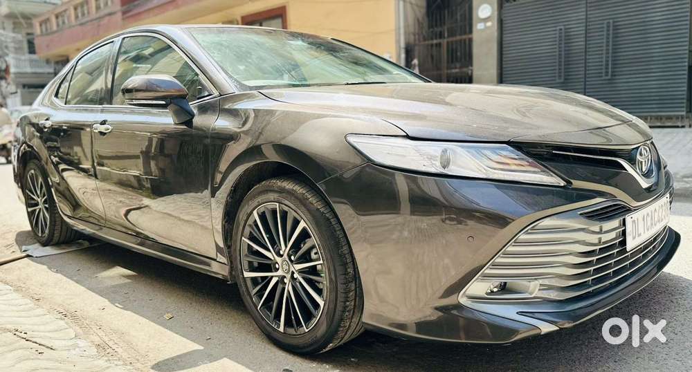 Toyota Camry Hybrid, 2020, Petrol