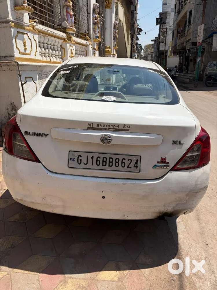 Nissan Sunny 2013 Diesel 99000 Km Driven