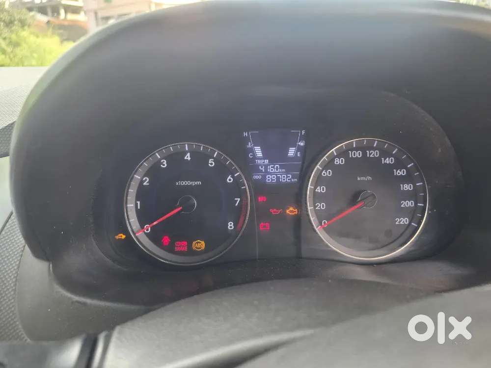 Hyundai Verna Vtvt 2012