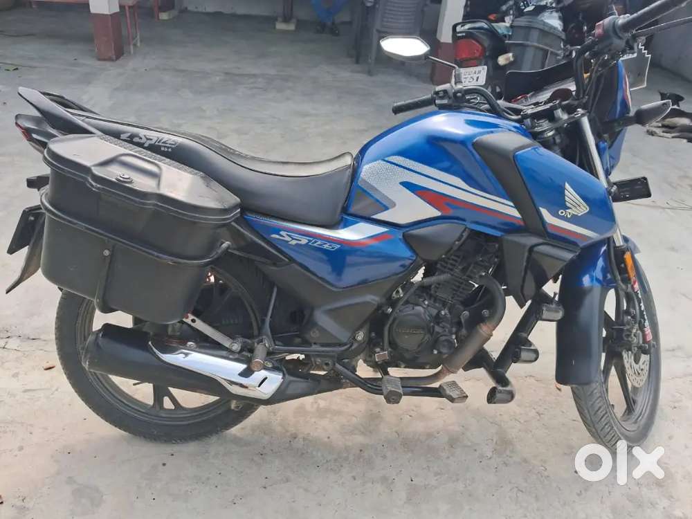 Gadi bechna hai many problems Motorcycles 1824739566