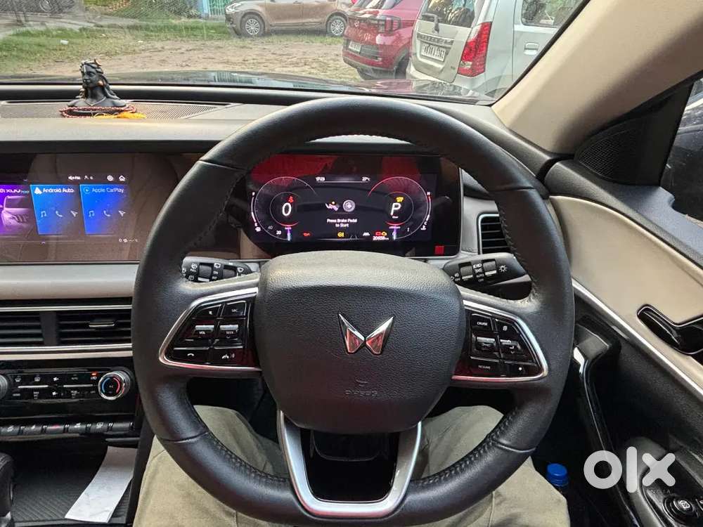 Xuv700 Petrol Automatic