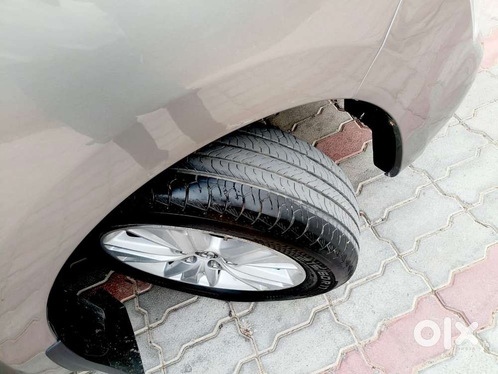 Toyota Innova Crysta 2.8z Automatic, 2018, Diesel