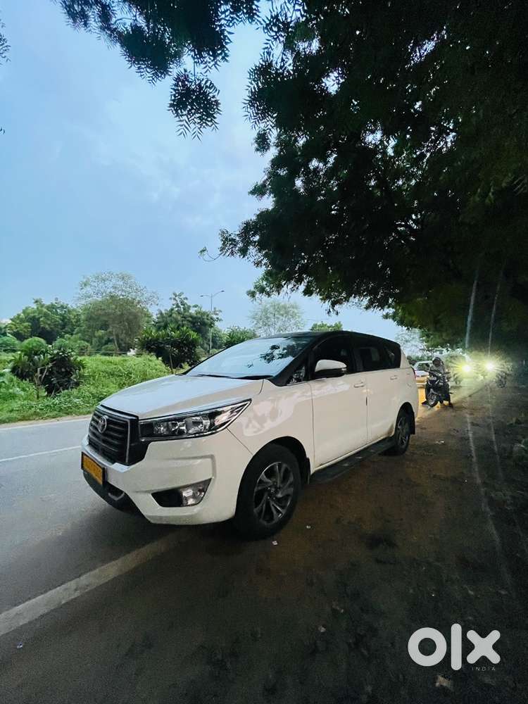 Toyota Innova Diesel 2024
