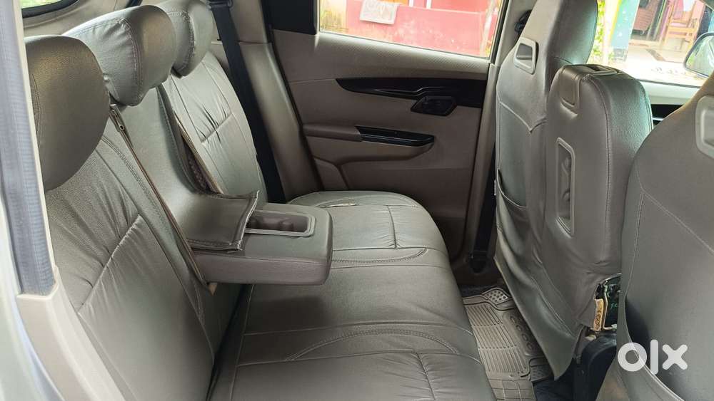 Mahindra Kuv 100, 2018, Petrol