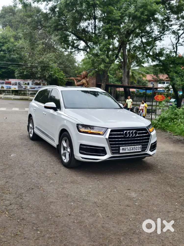 Excellent Condition Audi Q7 Diesel 2017 Top Model At 1999000 Only