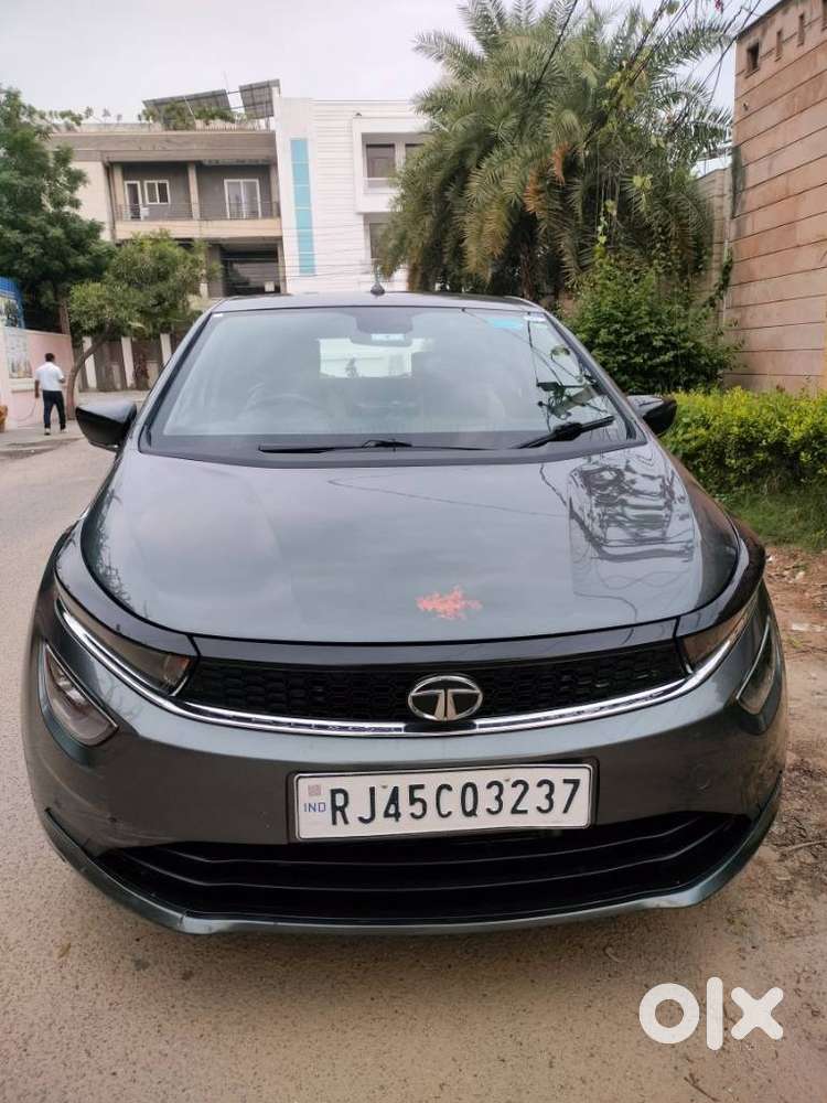 Tata Altroz Xza Plus (o) (s), 2021, Petrol