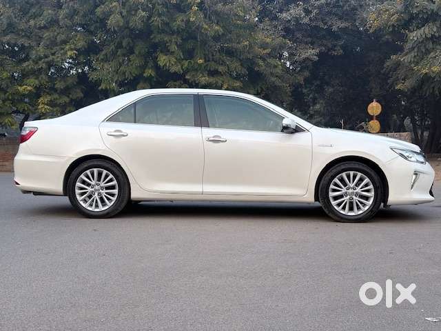 Toyota Camry Hybrid, 2017, Petrol