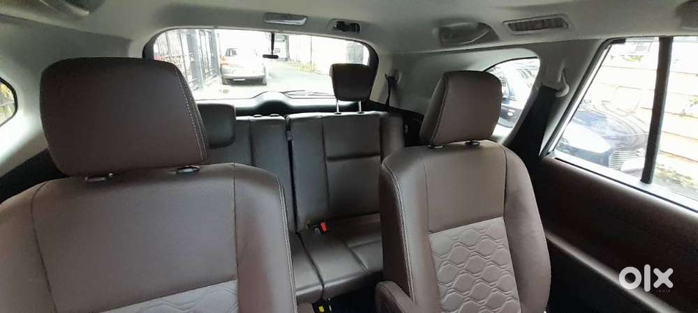 Toyota Innova Hycross 2.0 Zx Hybrid 7 Str, 2024, Cng & Hybrids