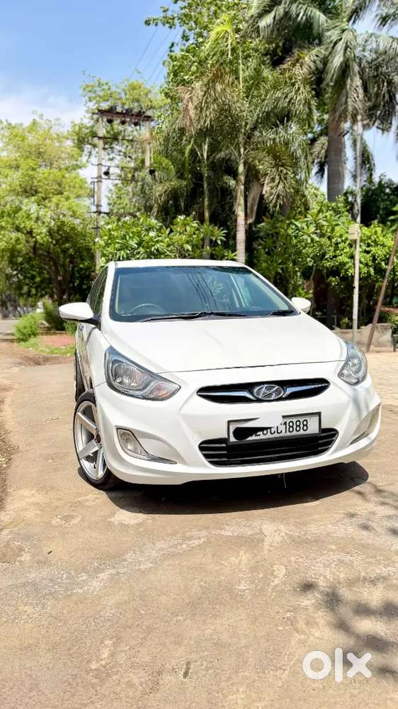 Hyundai Fluidic Verna 2013 December