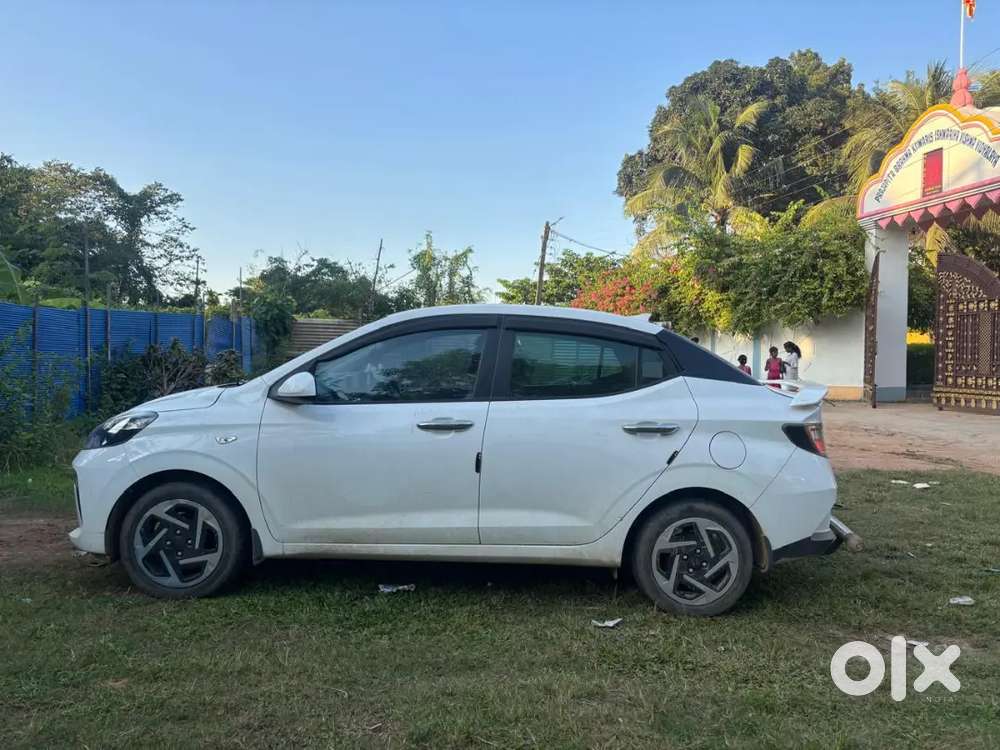 Hyundai Aura