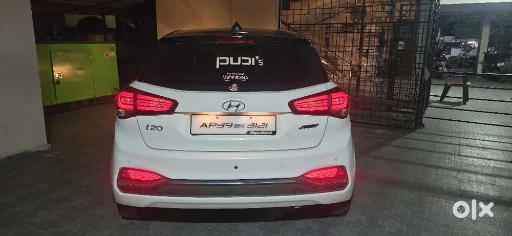 Hyundai New I20 2019 Petrol 70000 Km Driven