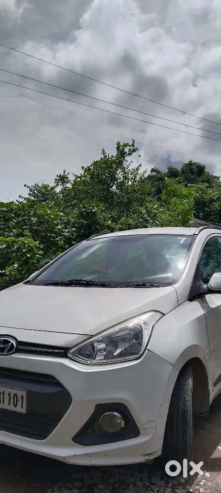 Hyundai Grand I10 2014 Petrol 83 Km Driven.