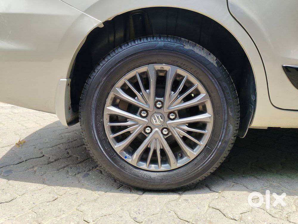 Maruti Suzuki Ertiga Zxi At Shvs, 2019, Petrol