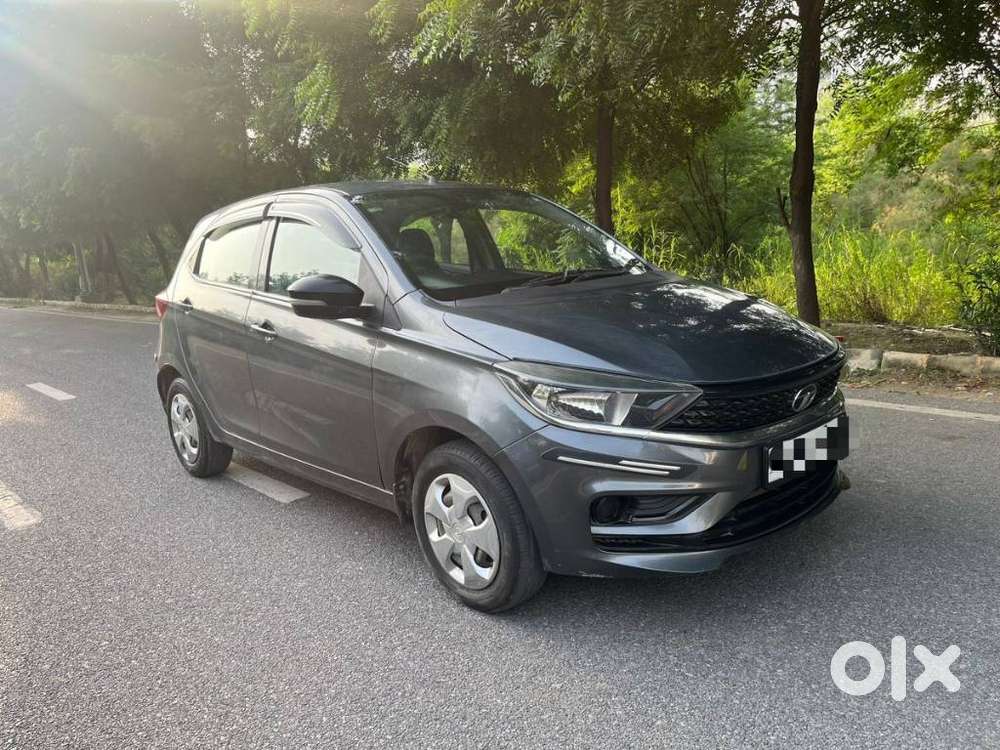 Tata Tiago 1.2 Revotron Xt (o), 2023, Cng & Hybrids