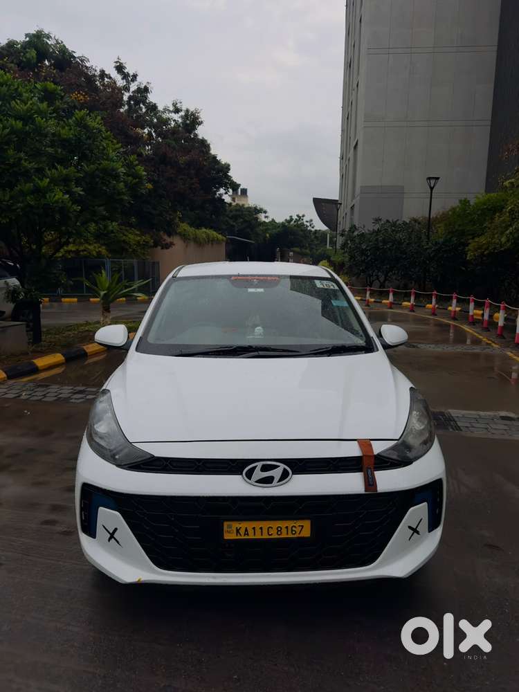 Hyundai Aura
