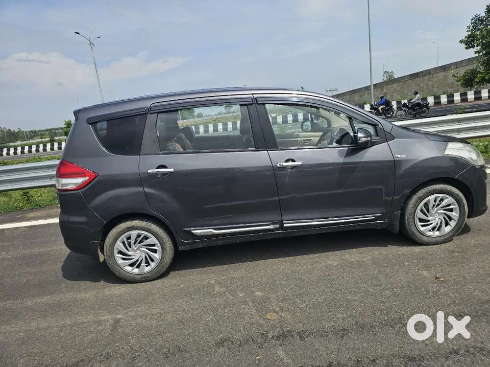 Maruti Suzuki Ertiga Vdi 2015 Limited Edition