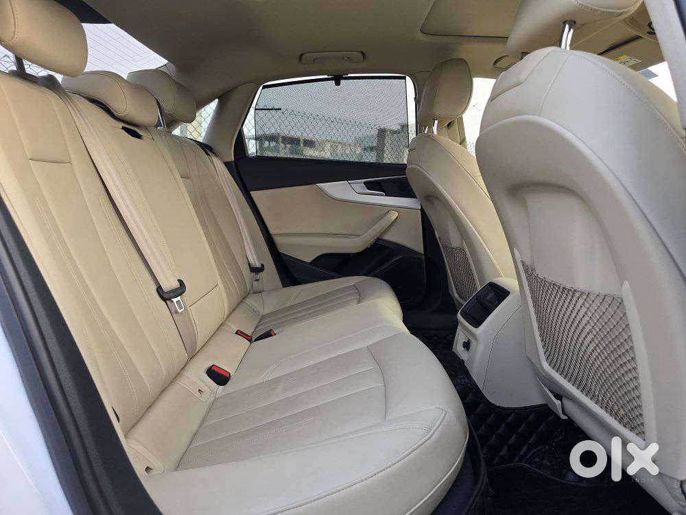 Audi A4 2.0 Premium Plus 40 Tfsi, 2023, Petrol