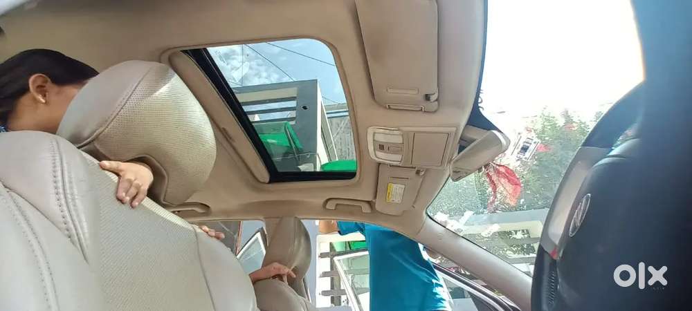Mahindra Car Sell
