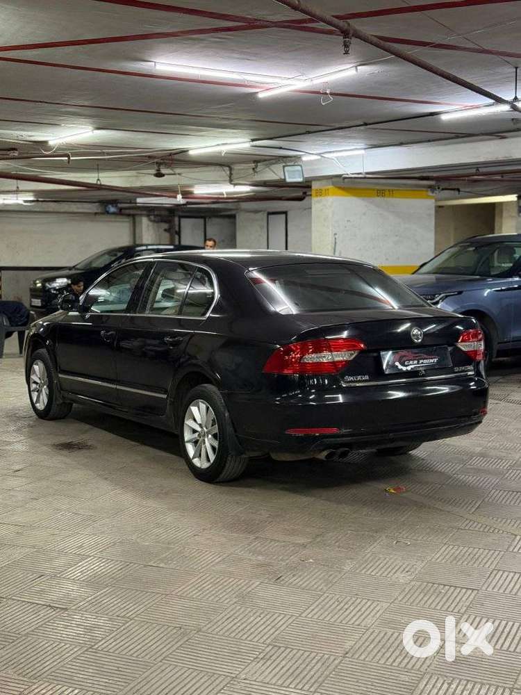 Skoda Superb 1.8 Elegance Tsi At, 2014, Petrol