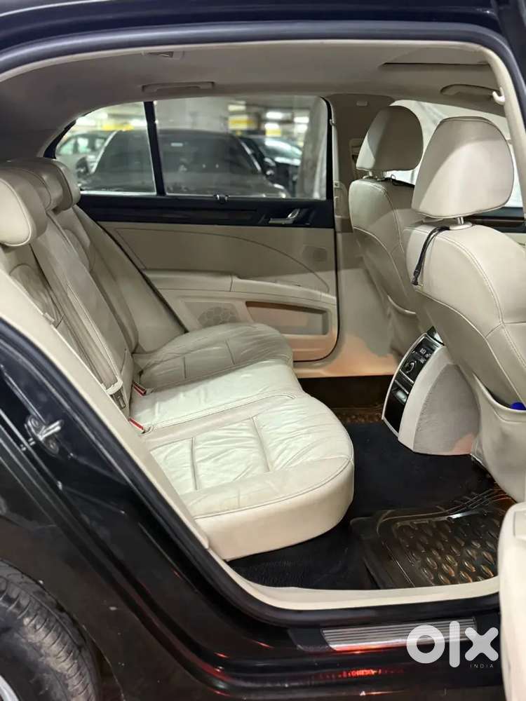 Skoda Superb Elegance 2014 Petrol Automatic With Service Record