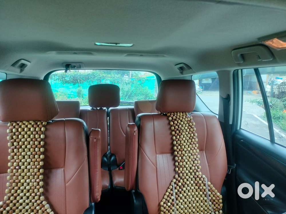 Toyota Innova Crysta 2023 Diesel 42589 Km Driven