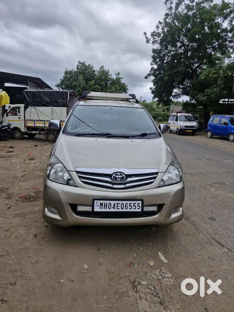 Toyota Innova 3.5 V 2010