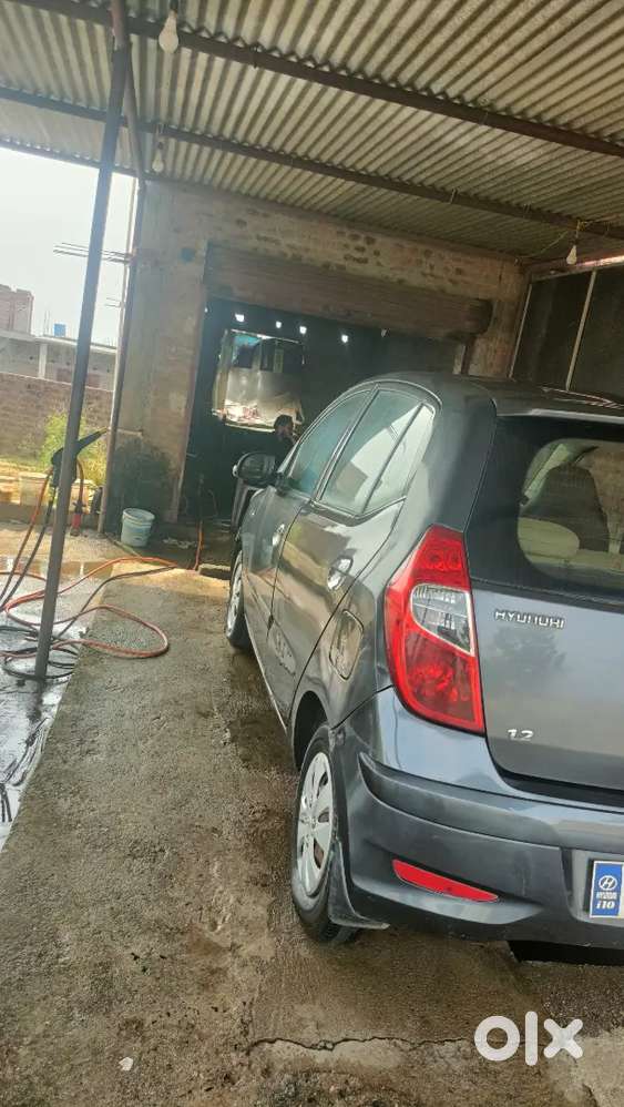 Hyundai I10 2012 Petrol 142000 Km Driven