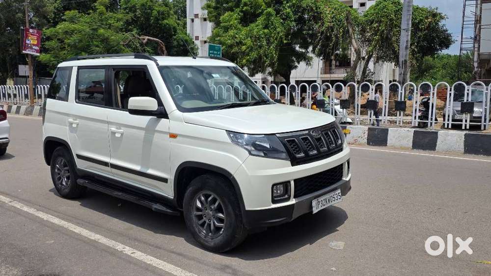Mahindra Tuv 300 T10, 2019, Diesel
