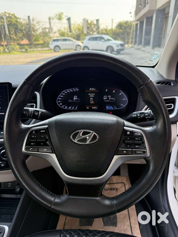 Hyundai Verna 1.5 Sx Diesel At, 2022, Diesel