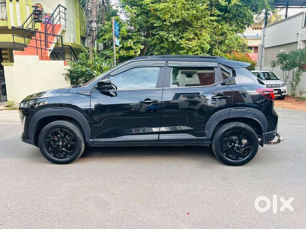 Nissan Magnite Kuro Edition 1.0 Petrol Mt, 2023, Petrol