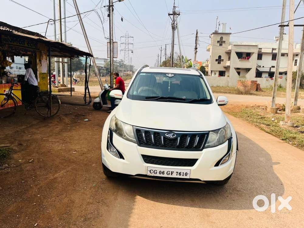 Mahindra Xuv500 W10
