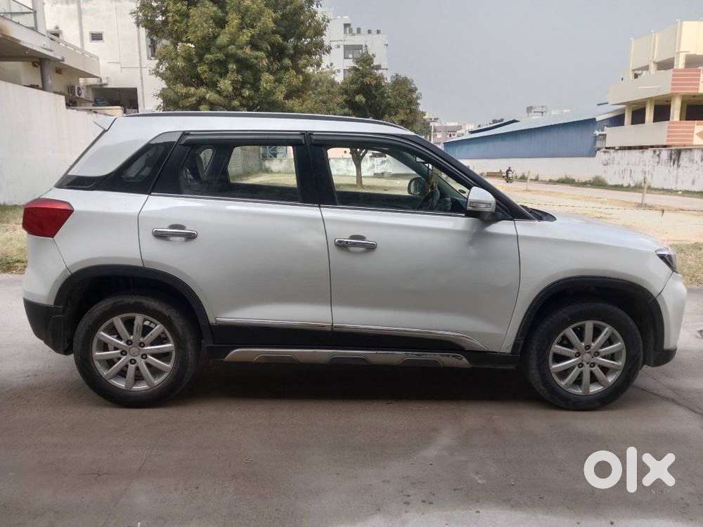 Maruti Suzuki Brezza 1.5 Zxi Plus Smart Hybrid, 2022, Petrol