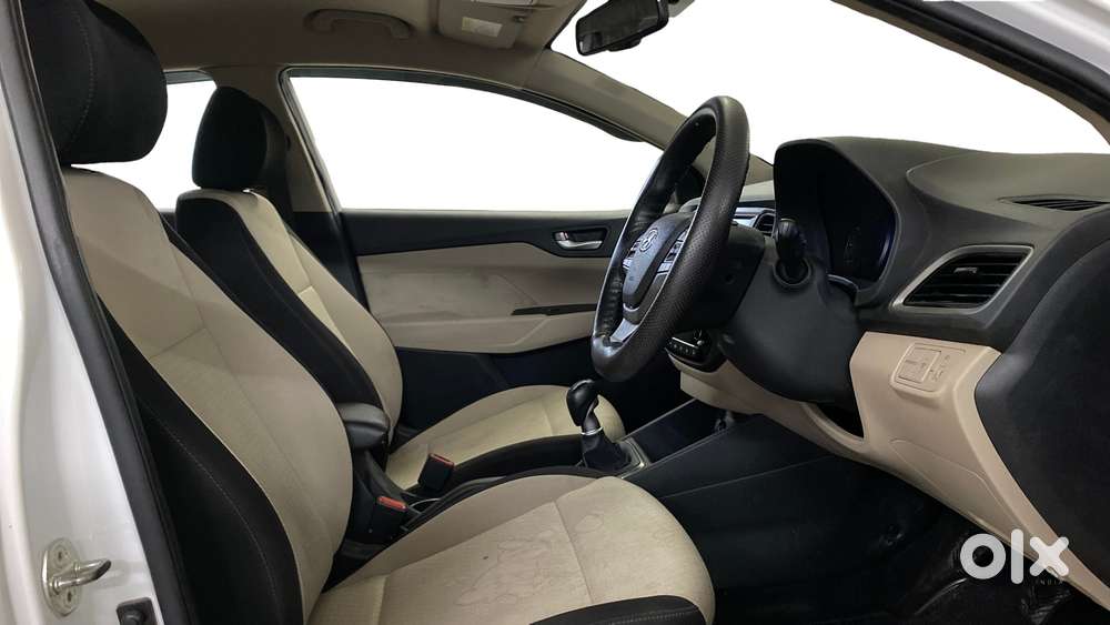Hyundai Verna 1.6 Vtvt Sx, 2019, Petrol