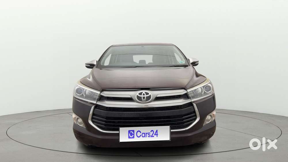 Toyota Innova Crysta 2.7 Zx At, 2016, Petrol