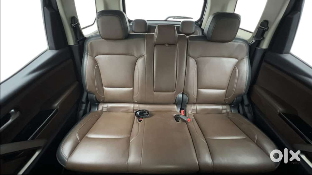 Mahindra Scorpio N Z8 Petrol At 7 Str, 2024, Petrol