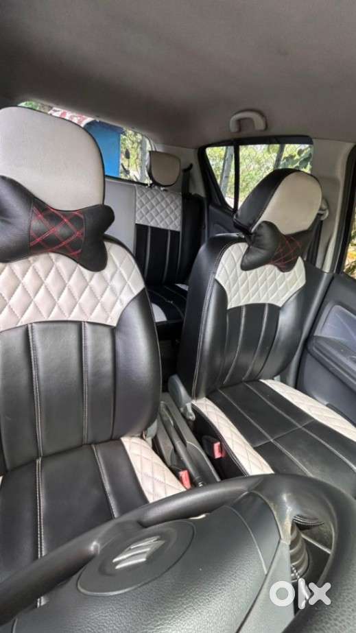 Maruti Suzuki Ritz, 2011, Petrol