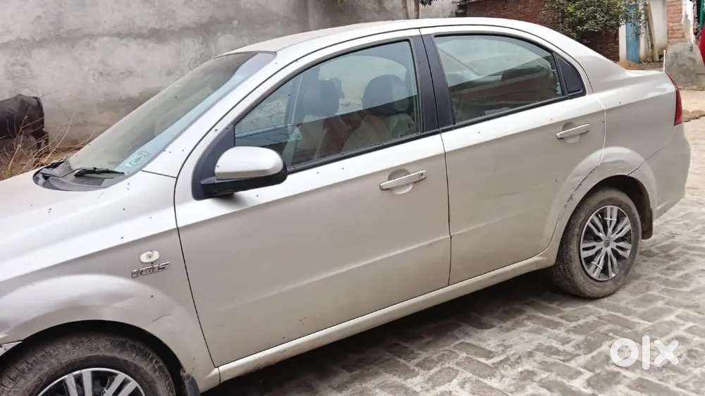 Chevrolet Aveo 2006 Petrol 260000 Km Driven